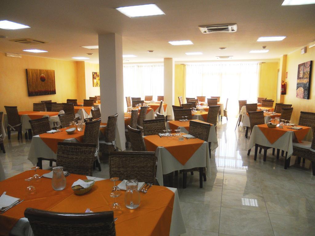 Hotel Club Ravezzo Lido Marini Eksteriør billede